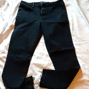 Women's American Eagle size 8 Super Stretch X jean